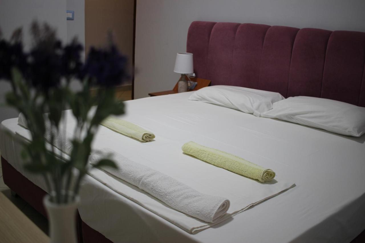 הימארה Hotel Veizi מראה חיצוני תמונה