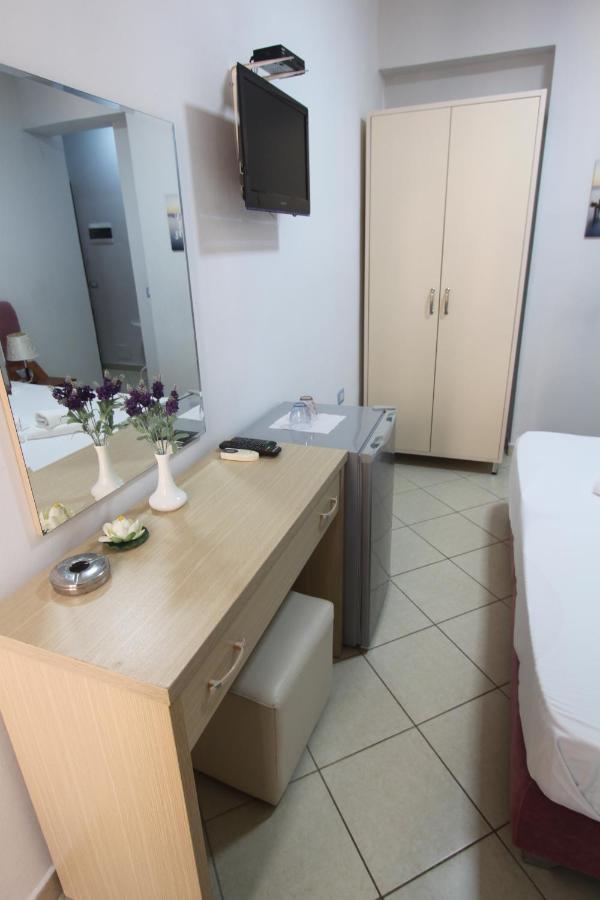 הימארה Hotel Veizi מראה חיצוני תמונה
