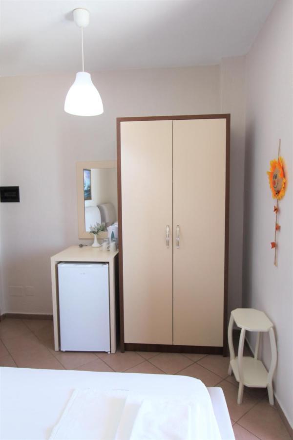 הימארה Hotel Veizi מראה חיצוני תמונה