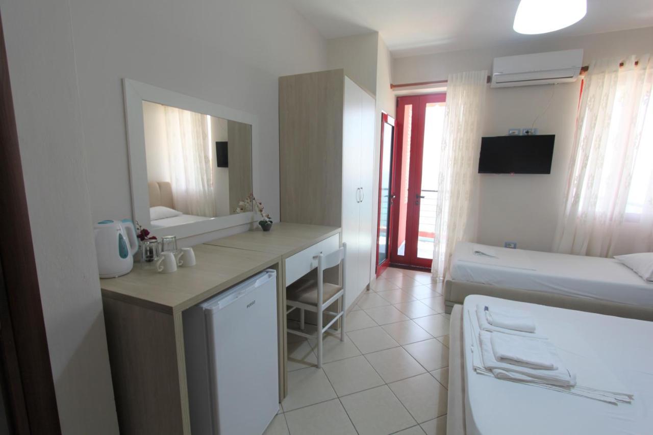 הימארה Hotel Veizi מראה חיצוני תמונה