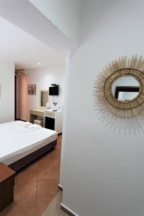 הימארה Hotel Veizi מראה חיצוני תמונה